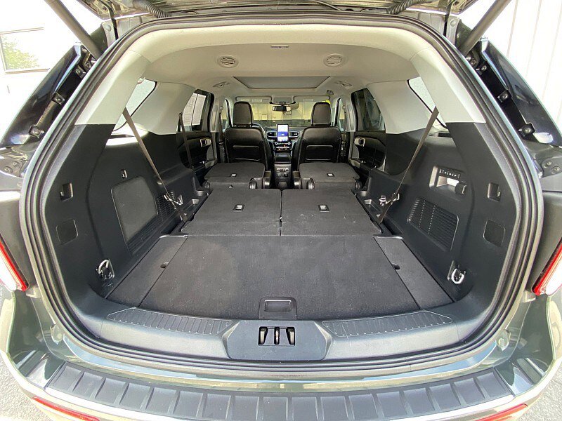 Used 2023 Ford Explorer Limited w/ Limited Technology Package AWD/4WD image 46