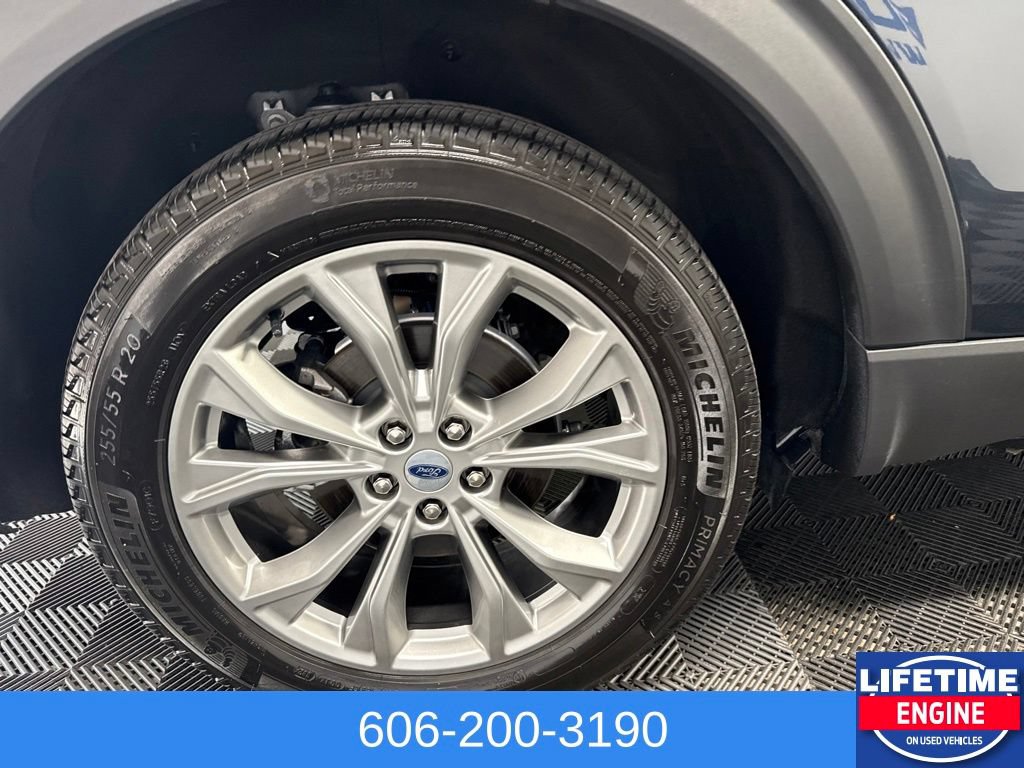 Used 2023 Ford Explorer Limited w/ Limited Technology Package AWD/4WD image 7