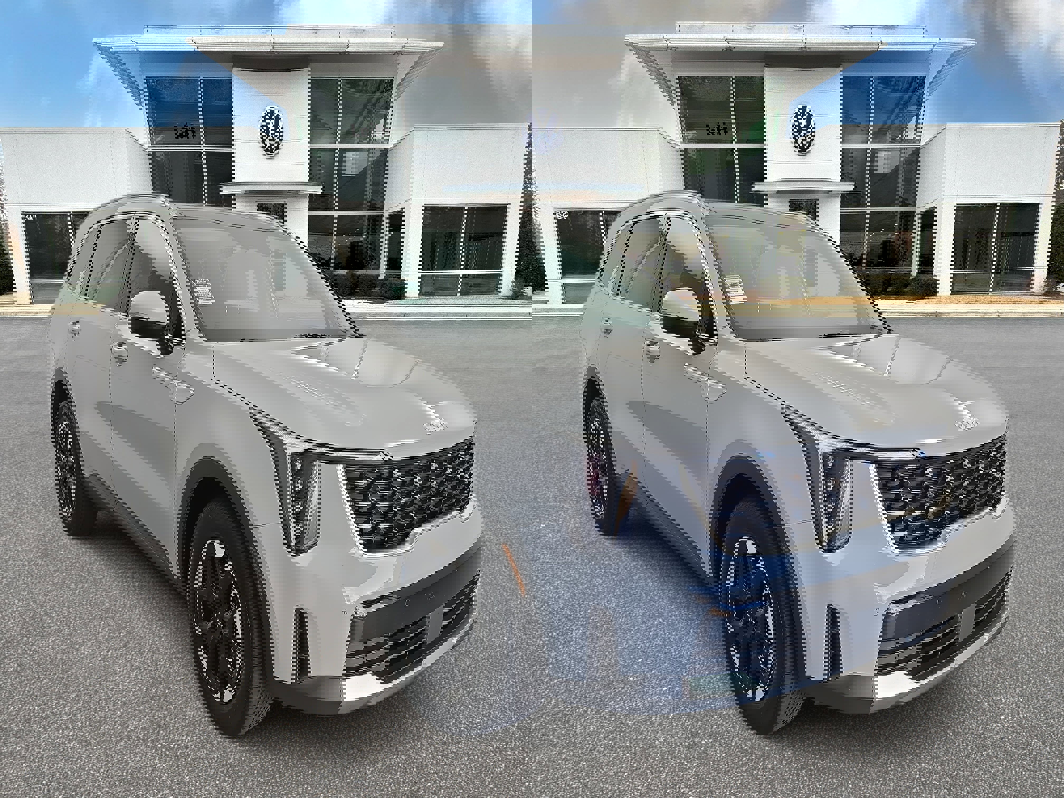 Used 2025 Kia Sorento S w/ Panoramic Sunroof Package image 1