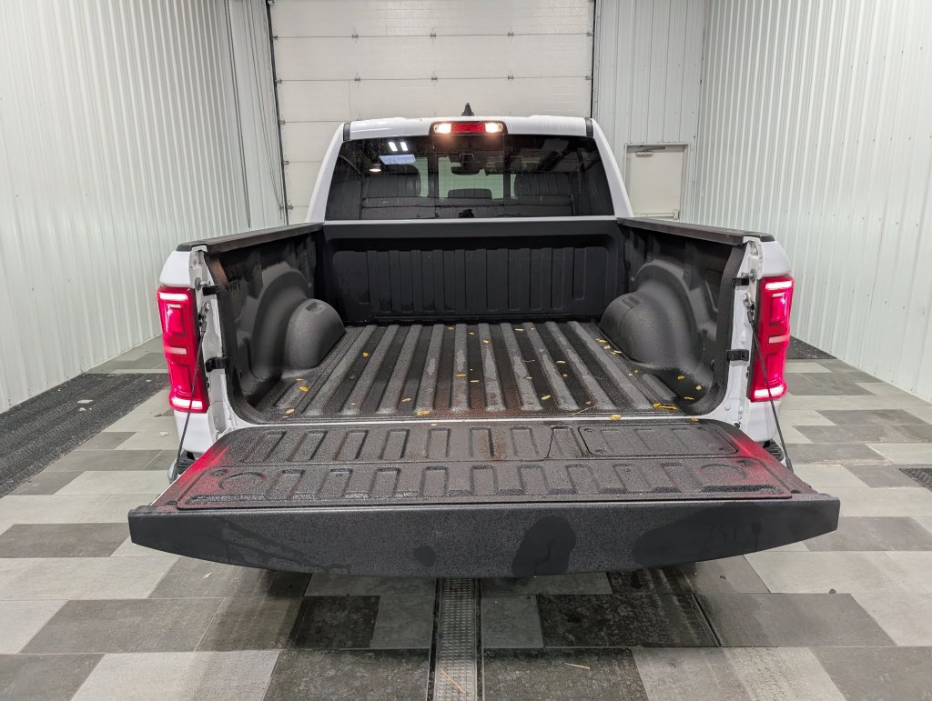 Used 2026 RAM 1500 Limited AWD/4WD image 28