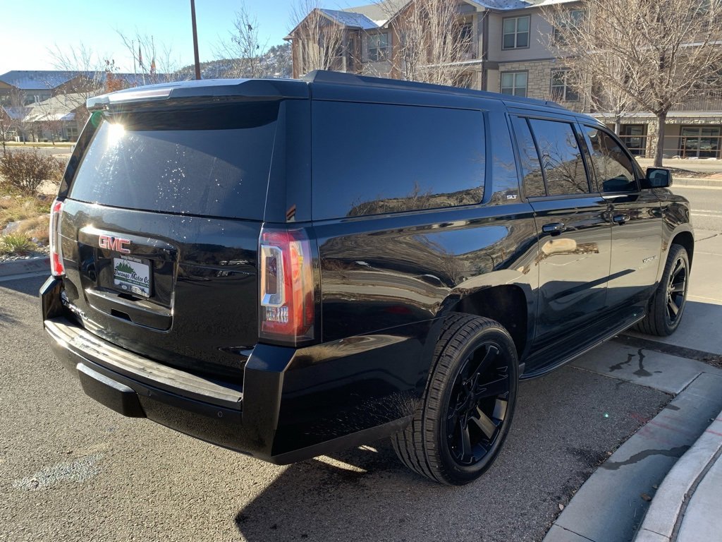 Used 2019 GMC Yukon XL SLT w/ Graphite Performance Edition image 12