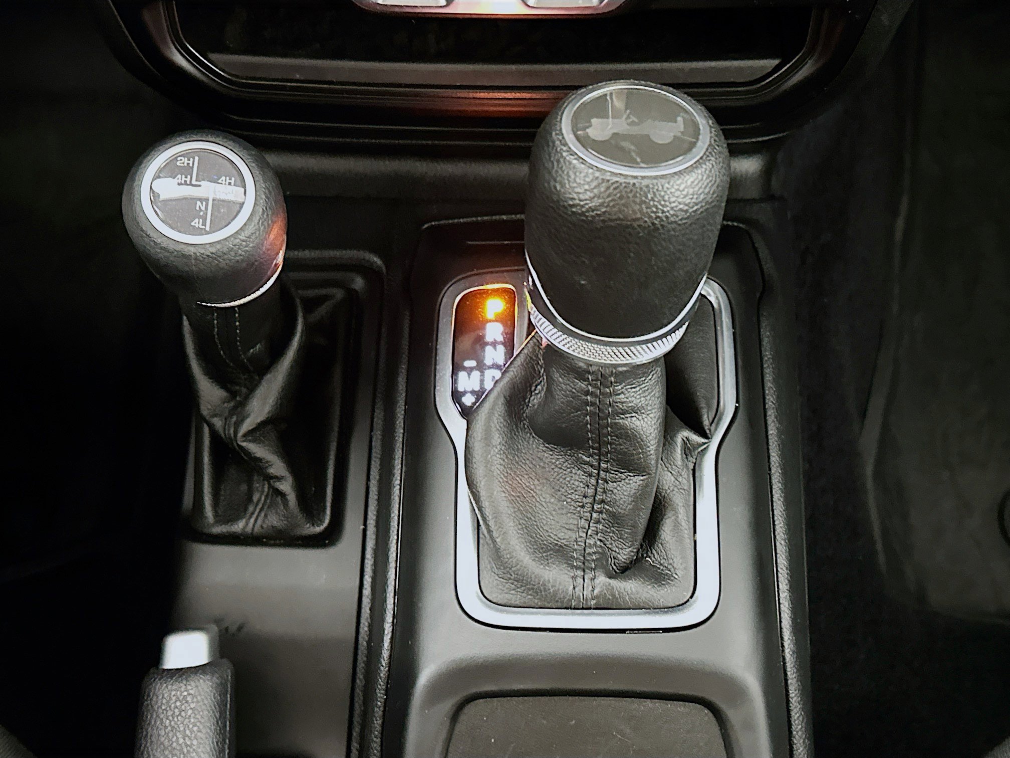 Used 2023 Jeep Wrangler Unlimited w/ Cold Weather Group AWD/4WD image 24