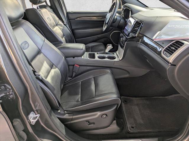Used 2019 Jeep Grand Cherokee Overland w/ Interior Metal Package RWD image 21