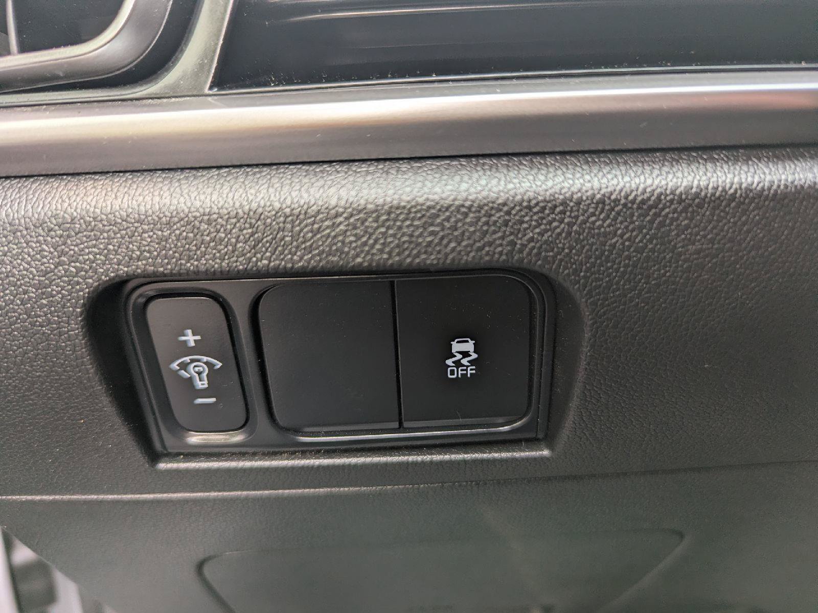Used 2025 Kia Sorento S w/ Panoramic Sunroof Package AWD/4WD image 23