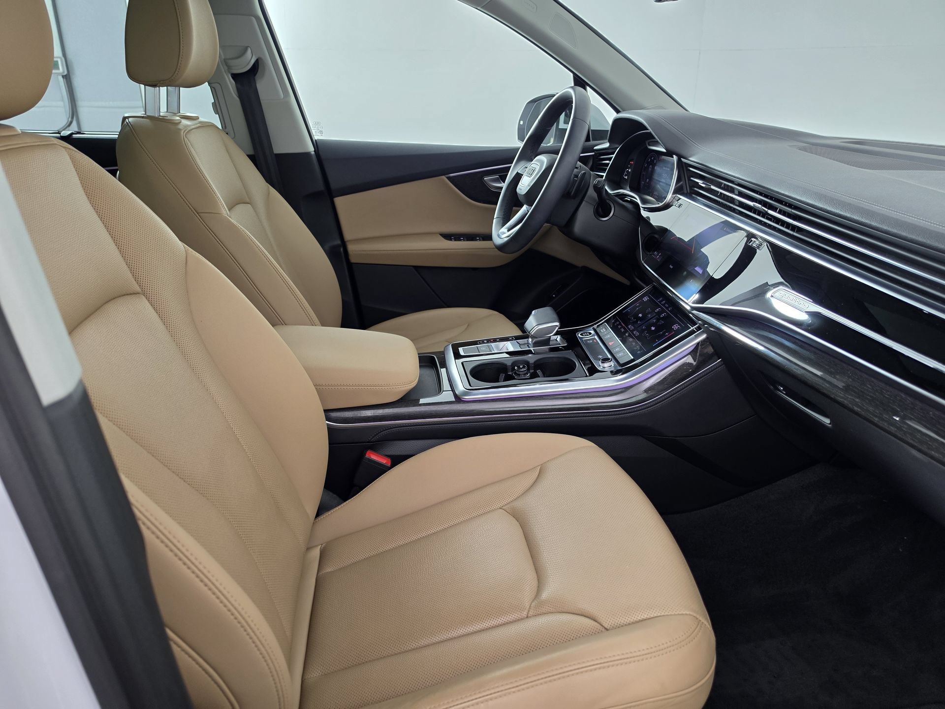 Certified 2023 Audi Q7 2.0T Premium Plus w/ Premium Plus Package AWD/4WD image 43