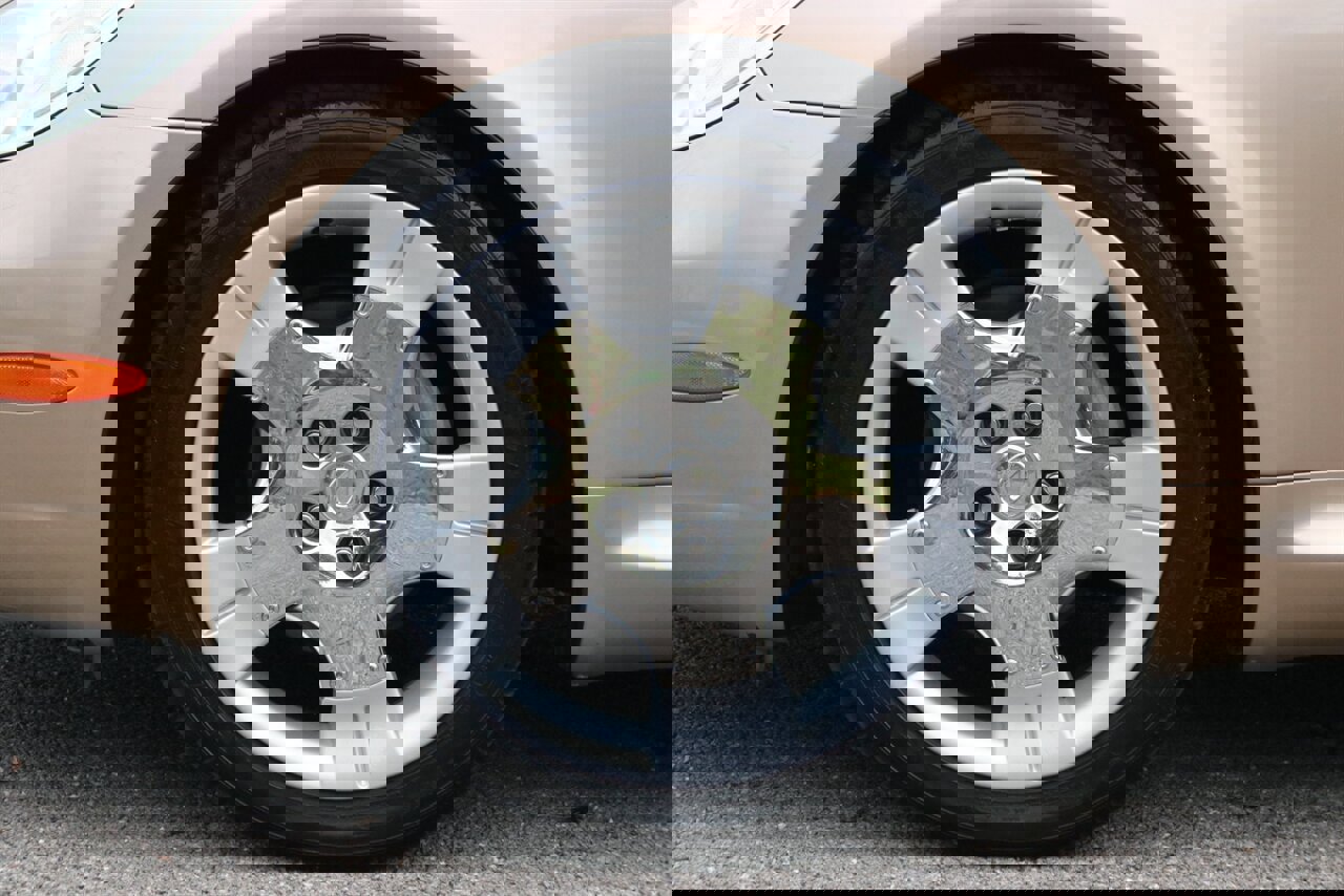 Used 2004 Lexus SC 430 Convertible image 13