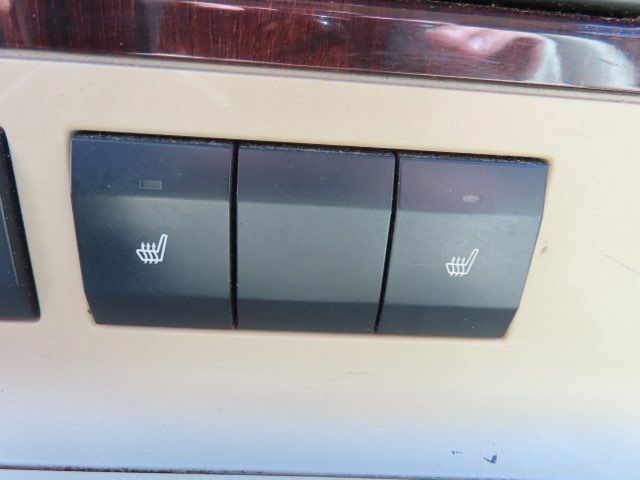 Used 2006 Ford Explorer Limited AWD/4WD image 26