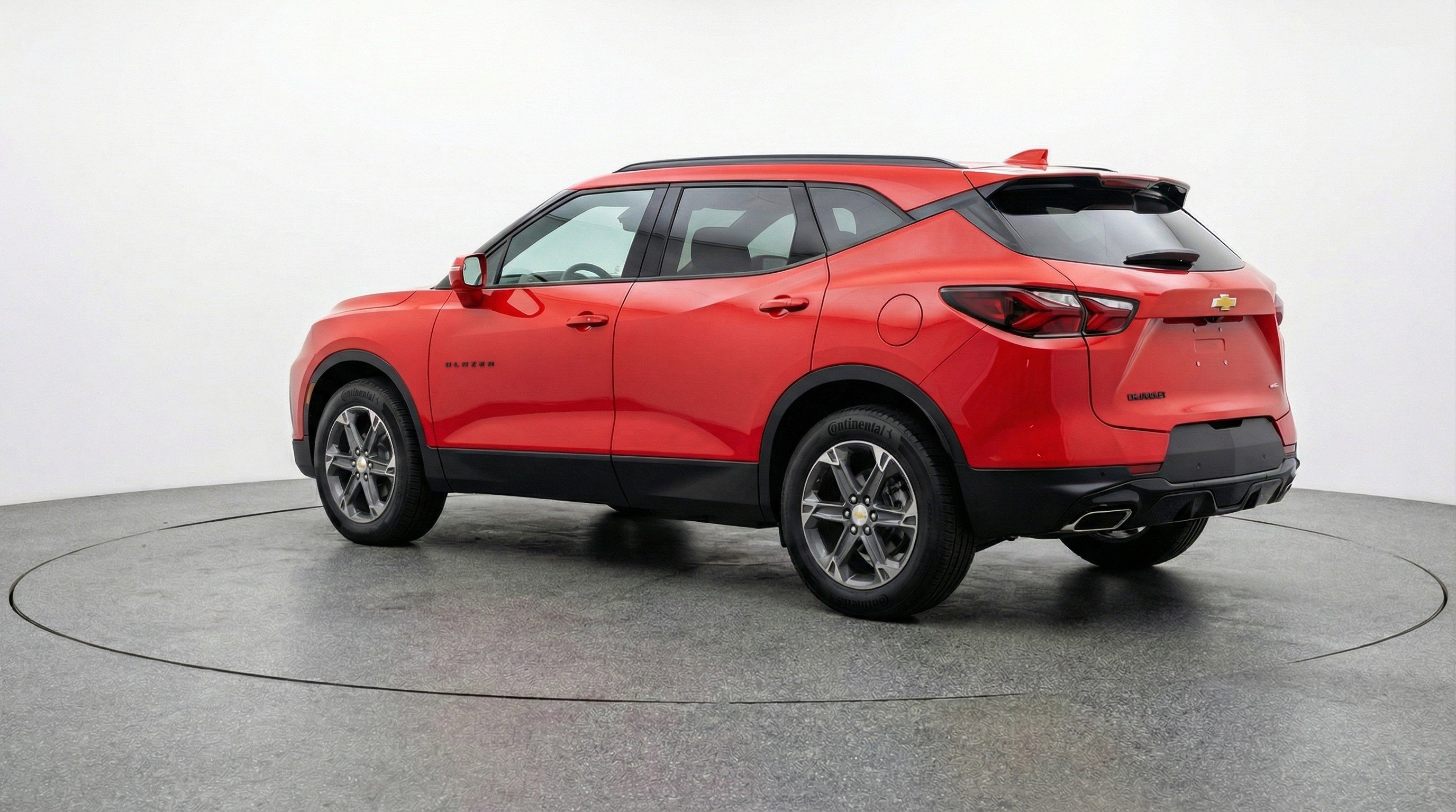 Used 2025 Chevrolet Blazer LT image 6