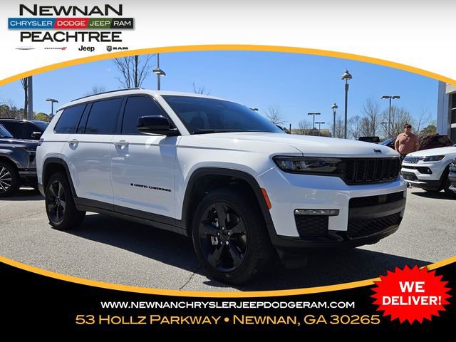 Used 2022 Jeep Grand Cherokee L Limited w/ Black Appearance Package image 1