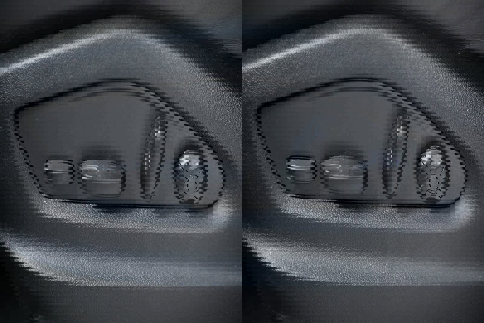 Certified 2023 Porsche Cayenne image 17