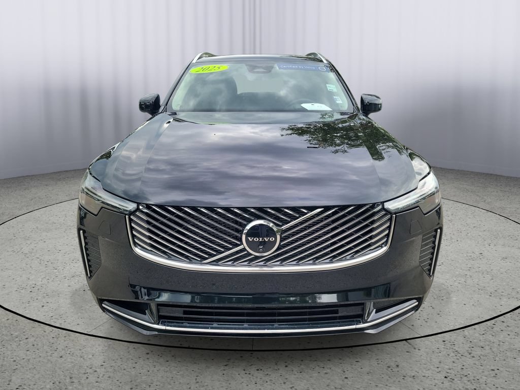 Used 2025 Volvo XC90 T8 Ultra w/ Protection Package Premier AWD/4WD image 6