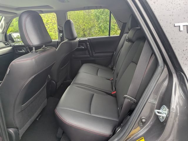Used 2019 Toyota 4Runner TRD Off-Road Premium AWD/4WD image 9