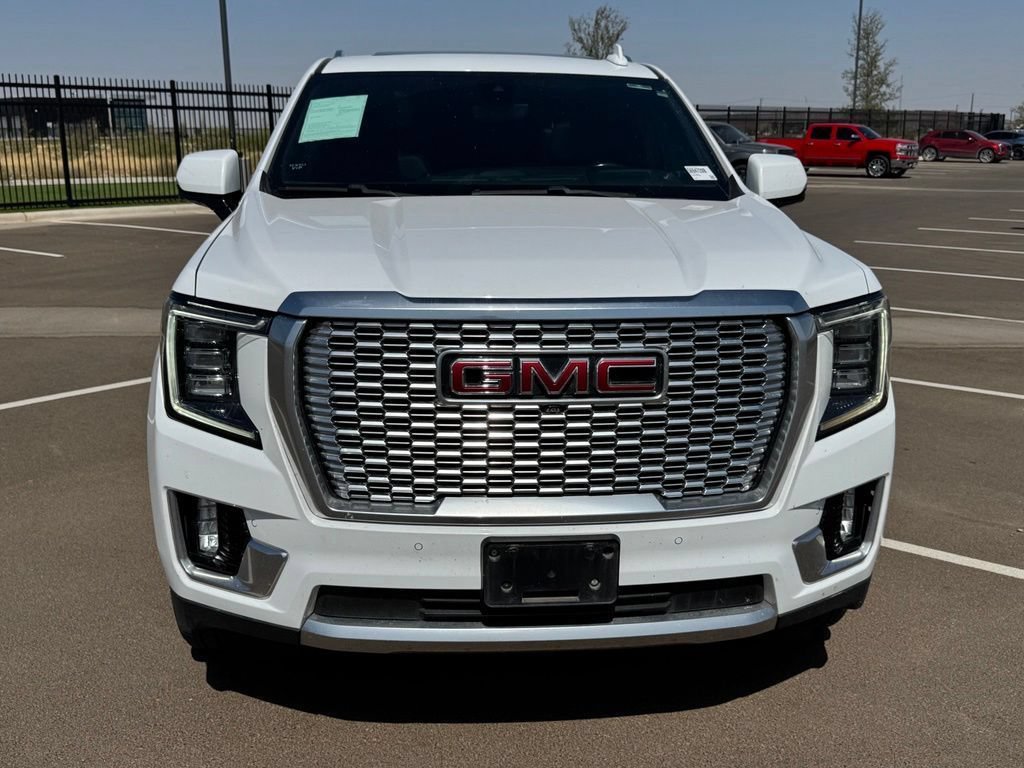 Used 2021 GMC Yukon XL Denali w/ Advanced Technology Package AWD/4WD image 9