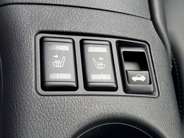 Certified 2024 Nissan Z Performance w/ Floor Mat Package image 5