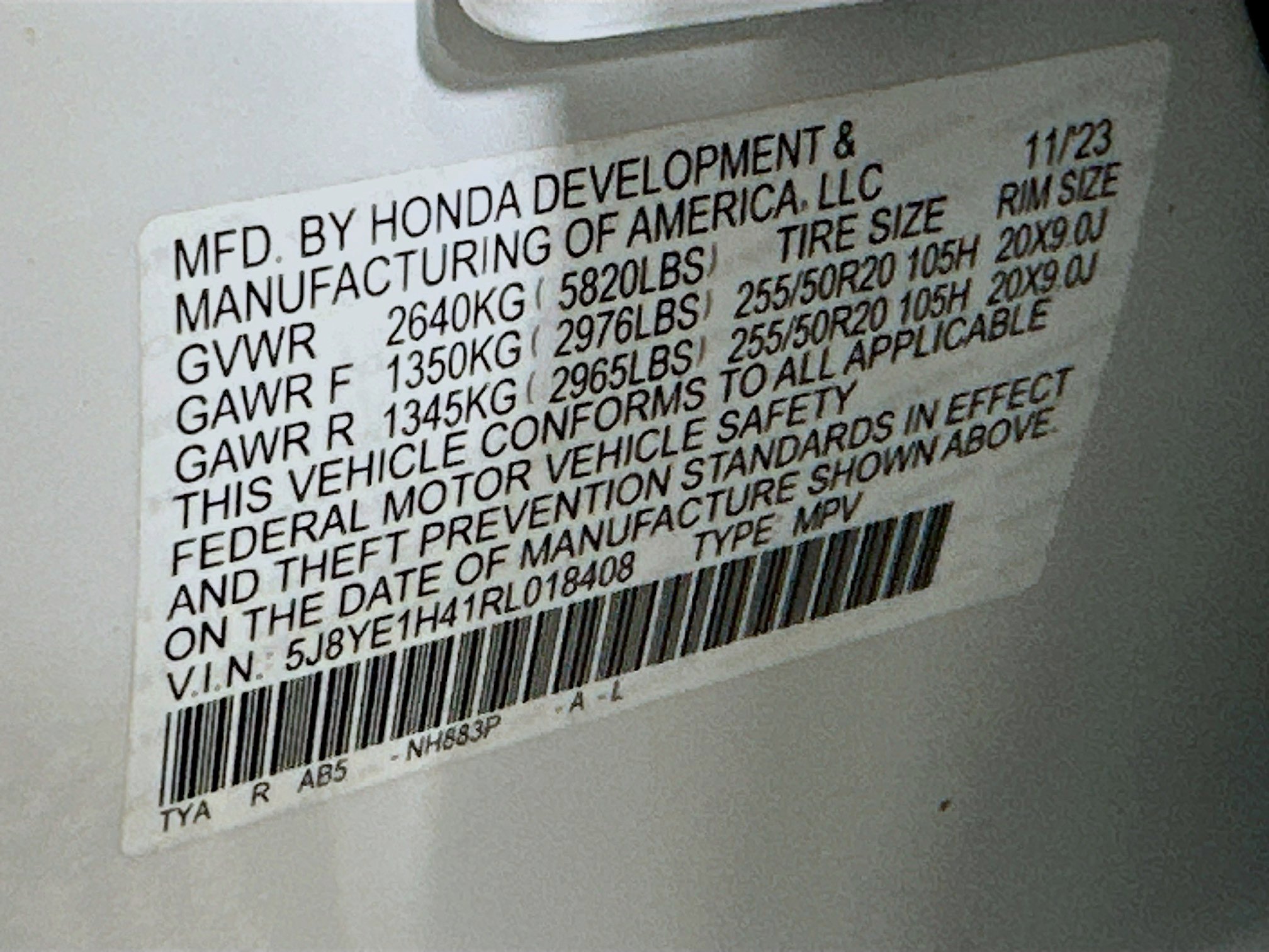 Used 2024 Acura MDX SH-AWD w/ Technology Package image 12