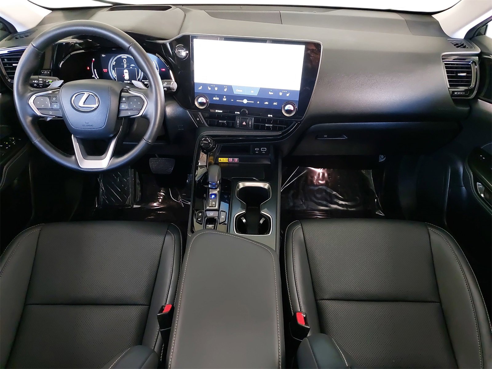 Used 2025 Lexus NX 350h AWD w/ Premium Package image 9