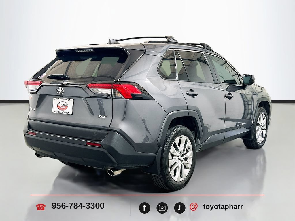 Used 2024 Toyota RAV4 XLE Premium FWD image 4
