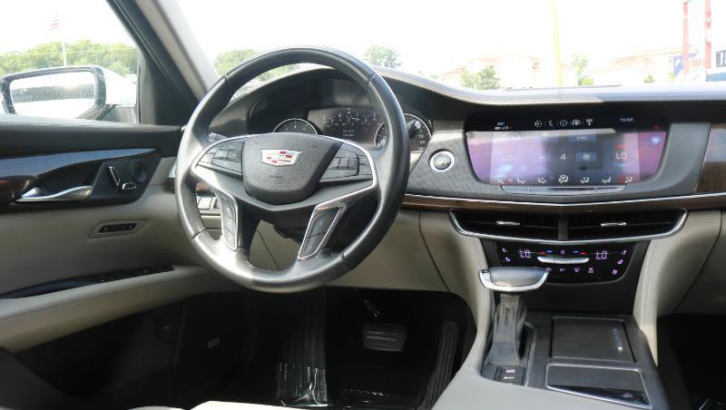 Used 2017 Cadillac CT6 Luxury AWD/4WD image 22