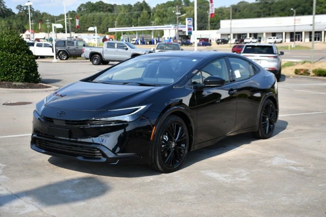 New 2026 Toyota Prius Plug-In Hybrid image 3