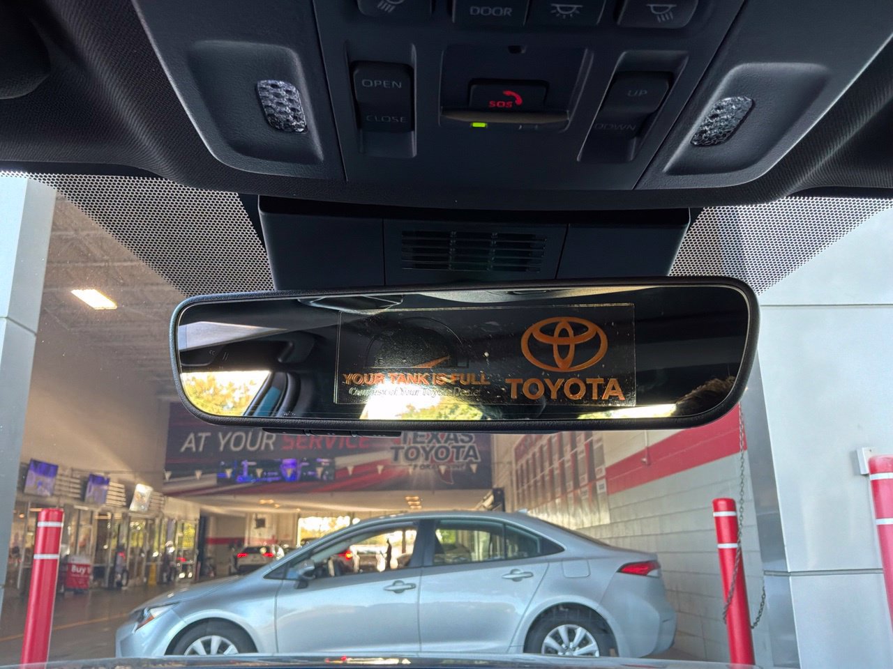 New 2026 Toyota Camry SE w/ Convenience Package FWD image 18