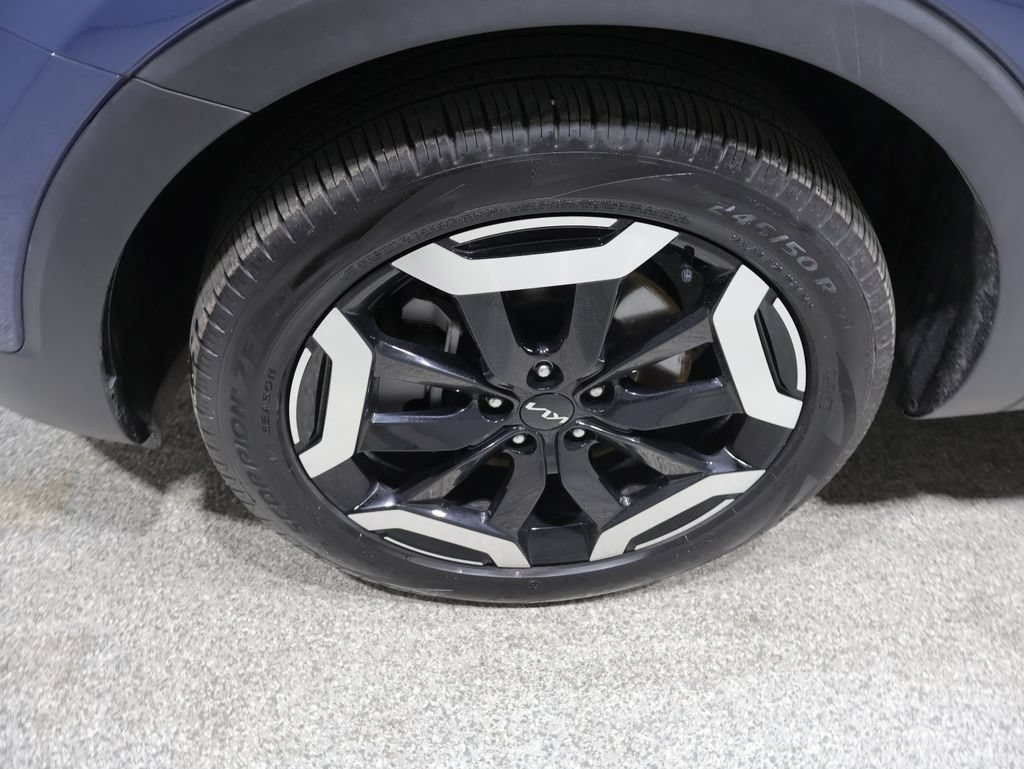 Used 2025 Kia Telluride S AWD/4WD image 8