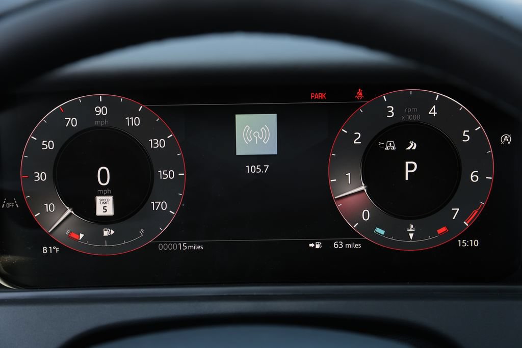 New 2026 Land Rover Range Rover Velar Dynamic SE AWD/4WD image 21