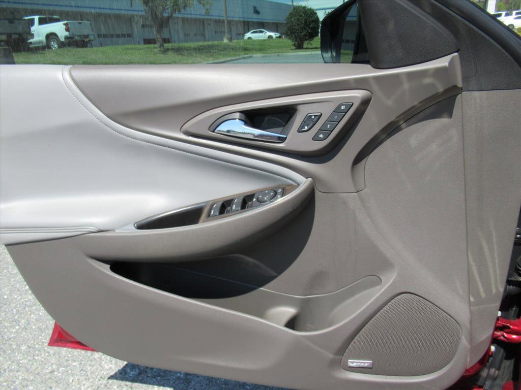 Used 2017 Chevrolet Malibu Premier w/ Premier Sun and Wheel Package image 21