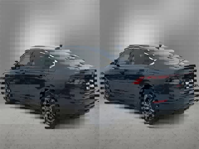 Used 2025 Honda Accord EX-L image 6