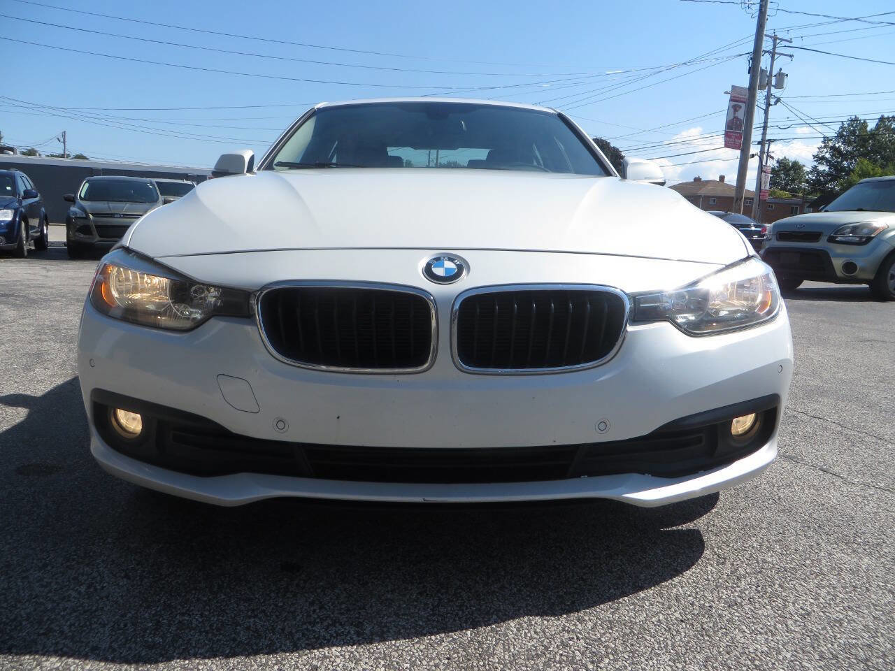 Used 2016 BMW 320i xDrive Sedan image 5