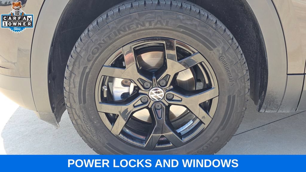 Used 2024 Volkswagen Atlas Peak Edition SEL AWD/4WD image 10