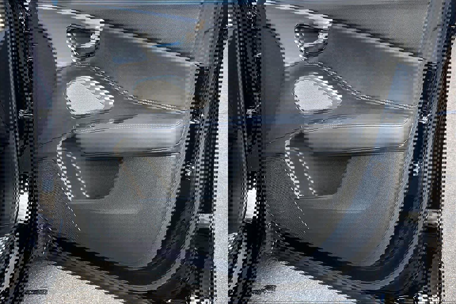 Used 2023 Acura RDX FWD w/ Technology Package image 25