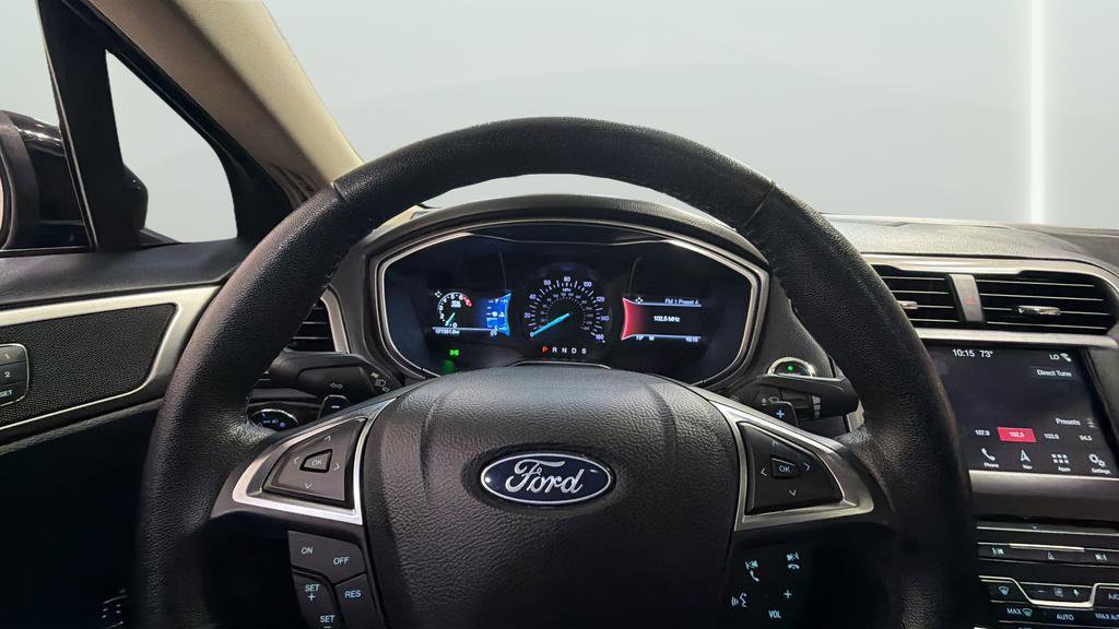 Used 2018 Ford Fusion SE w/ Fusion SE Technology Package image 30