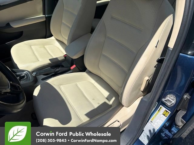 Used 2015 Volkswagen Jetta SE FWD image 23