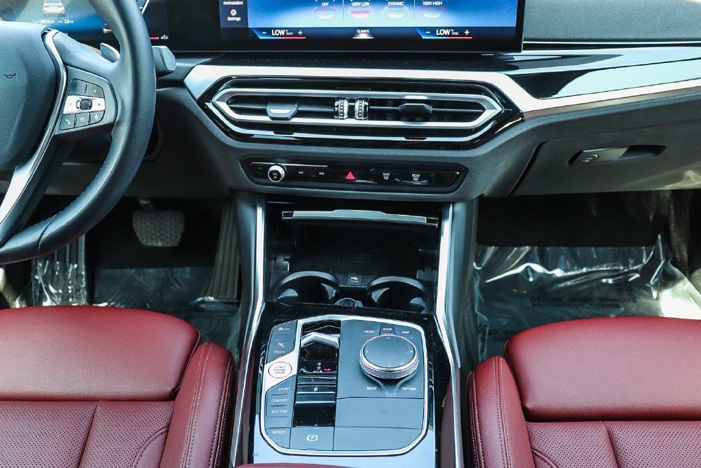 Certified 2023 BMW 330i Sedan w/ Driving Assistance Package RWD image 13