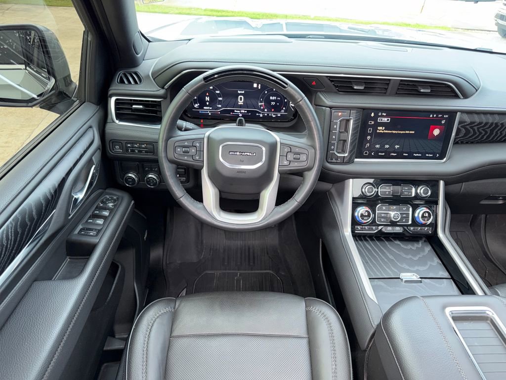 Certified 2023 GMC Yukon XL Denali w/ Denali Reserve Package RWD image 27