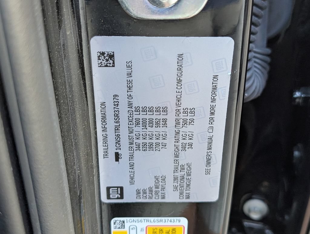 Used 2025 Chevrolet Tahoe High Country AWD/4WD image 38