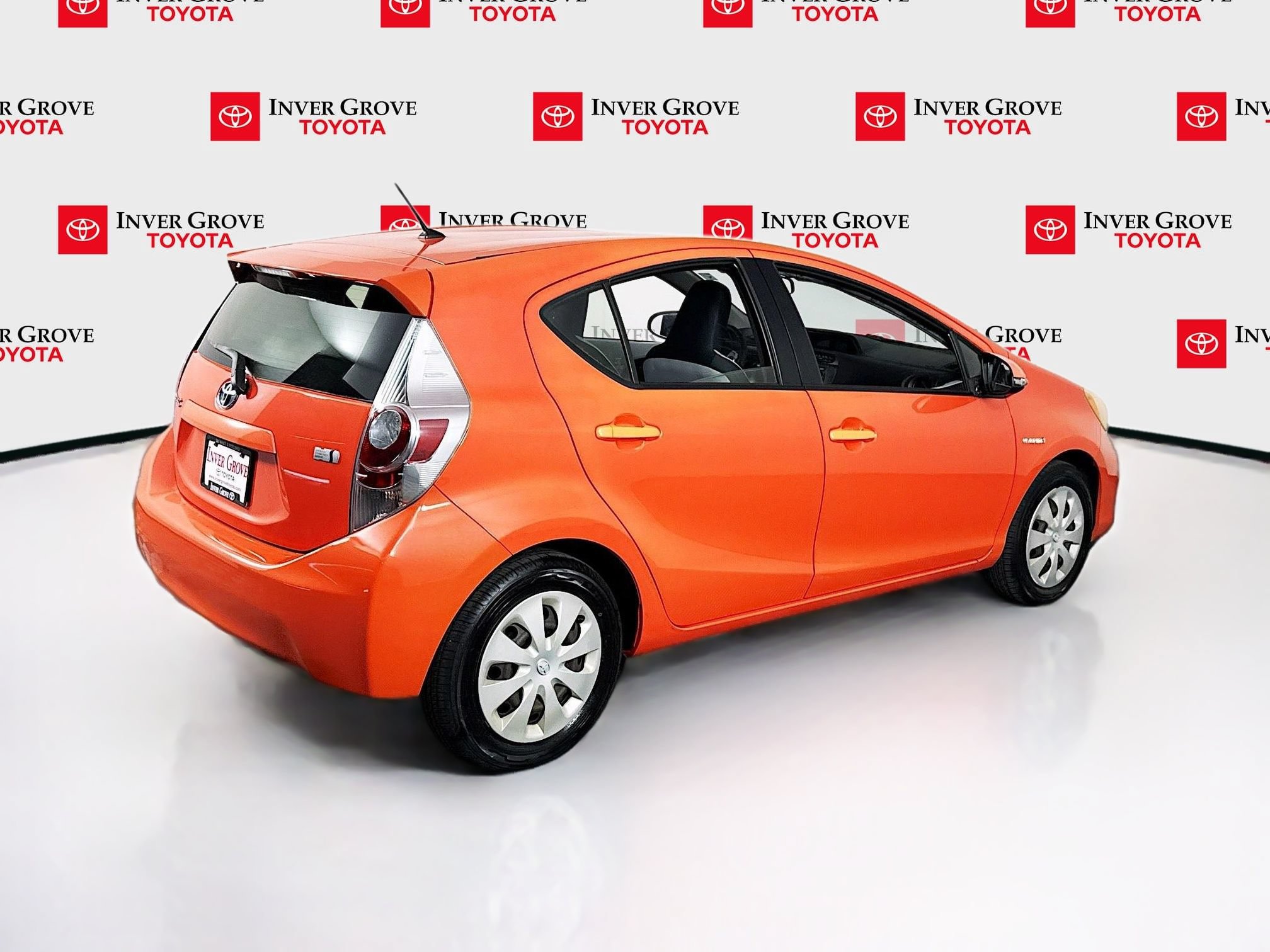 Used 2012 Toyota Prius C One FWD image 5