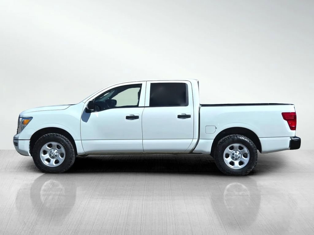 Used 2022 Nissan Titan S w/ S Utility Package image 7