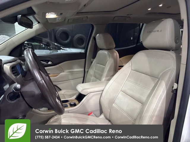 Used 2017 GMC Acadia Denali w/ Technology Package AWD/4WD image 11