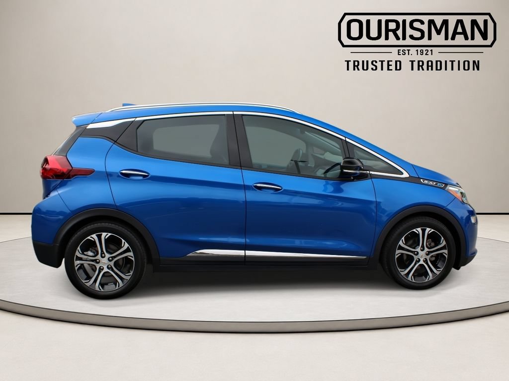 Used 2021 Chevrolet Bolt Premier w/ Infotainment Package FWD image 10