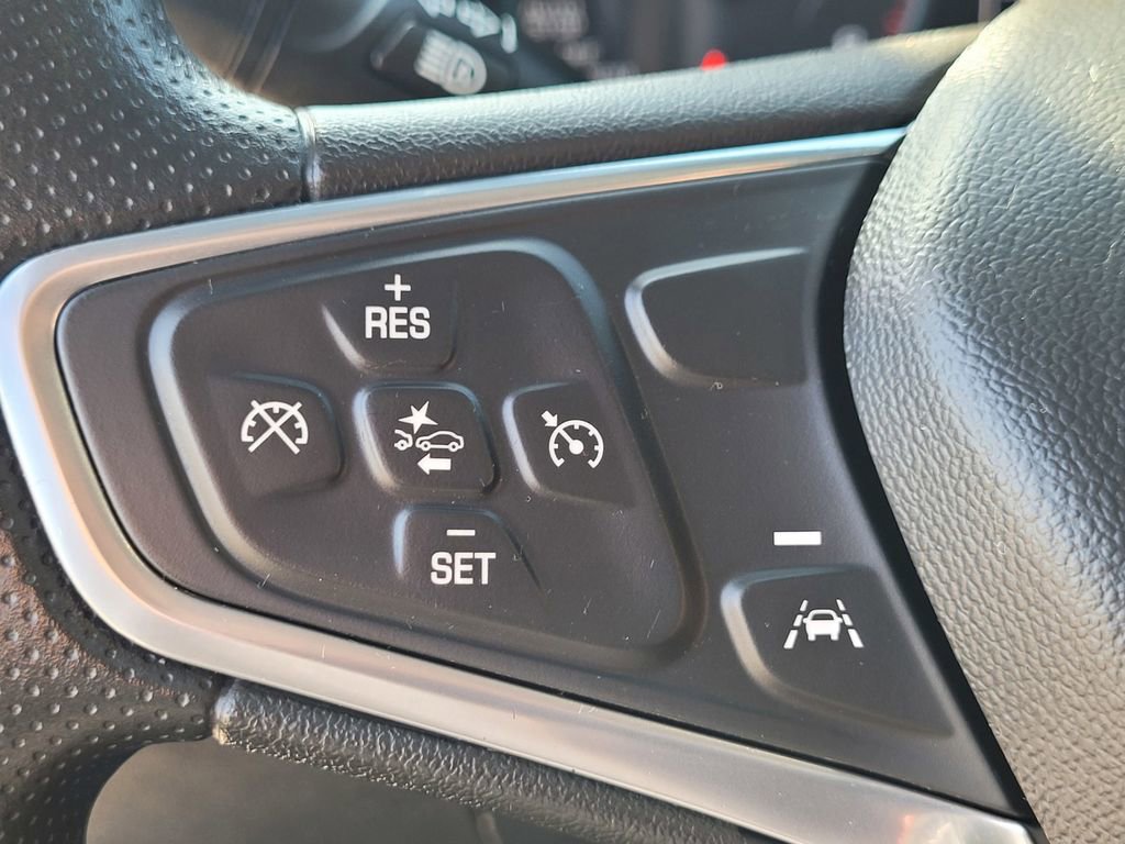 Used 2023 Chevrolet Malibu LT image 23