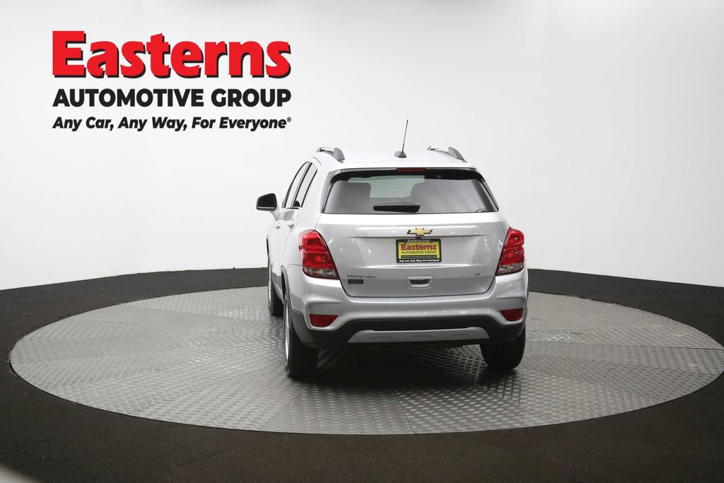 Used 2018 Chevrolet Trax LT w/ LT Convenience Package AWD/4WD image 34