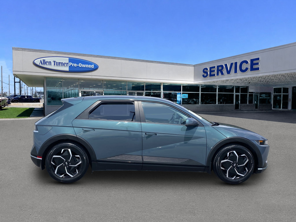 Certified 2023 Hyundai Ioniq 5 SEL w/ Cargo Package RWD image 9