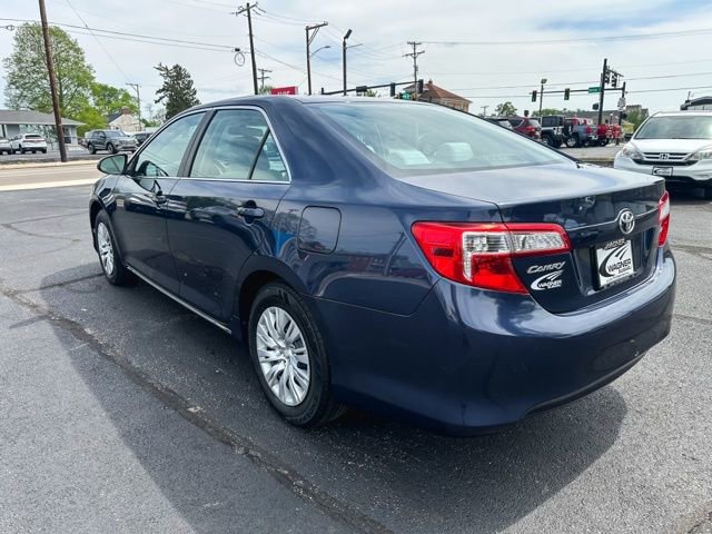 Used 2014 Toyota Camry LE FWD image 6