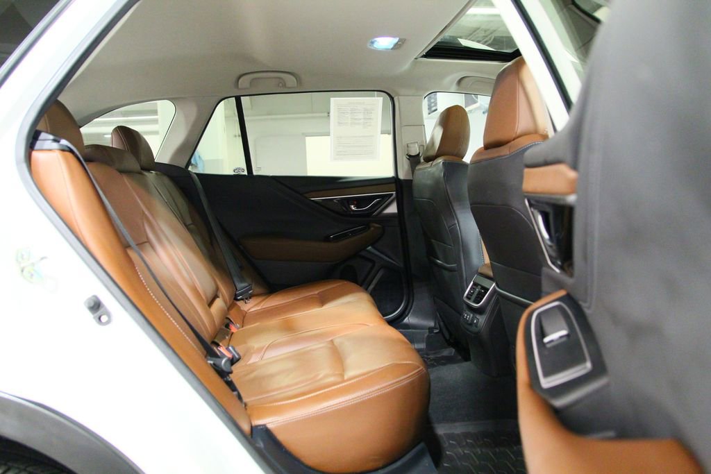 Used 2020 Subaru Outback Touring XT AWD/4WD image 28
