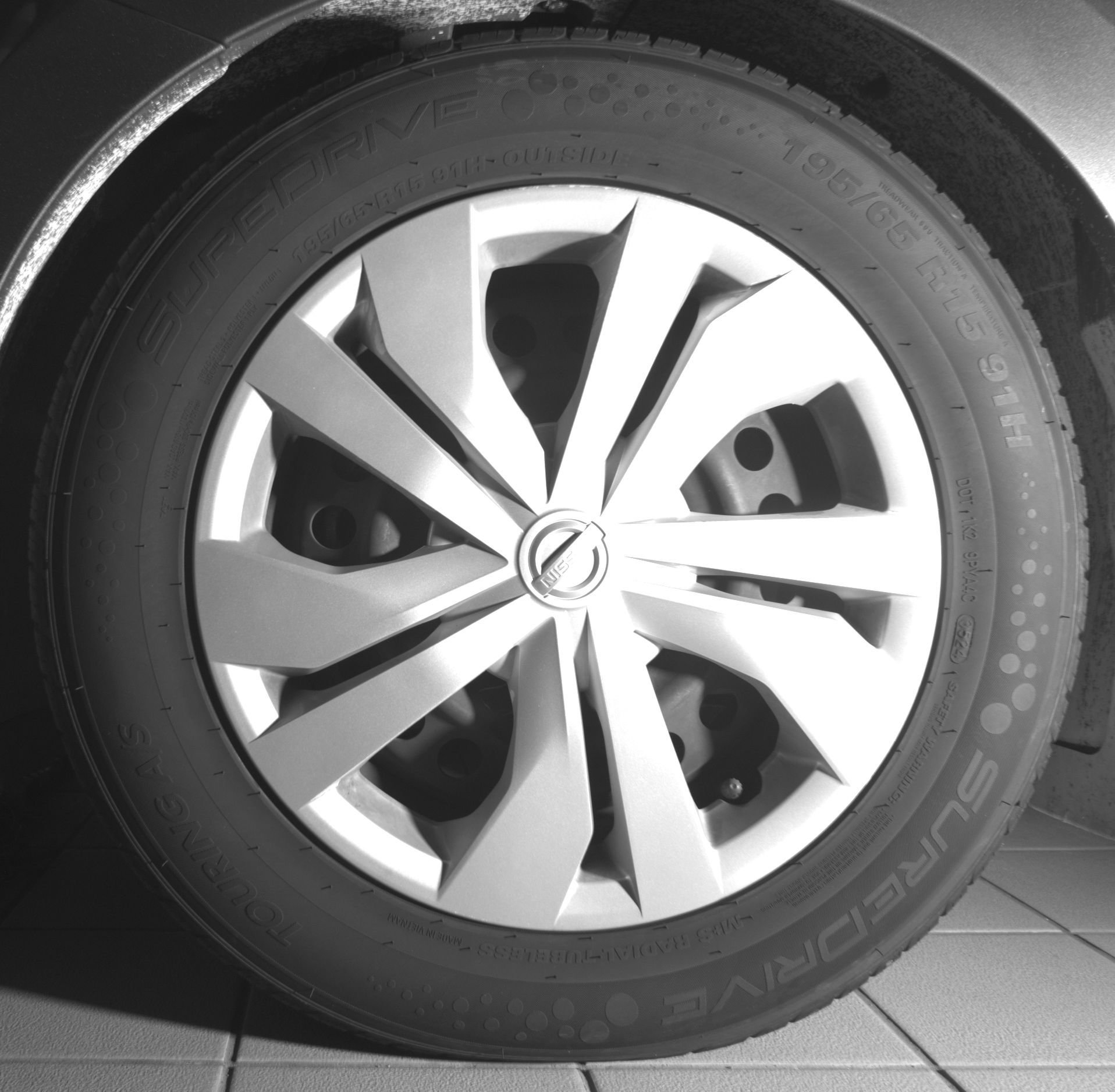 Used 2021 Nissan Versa S FWD image 24