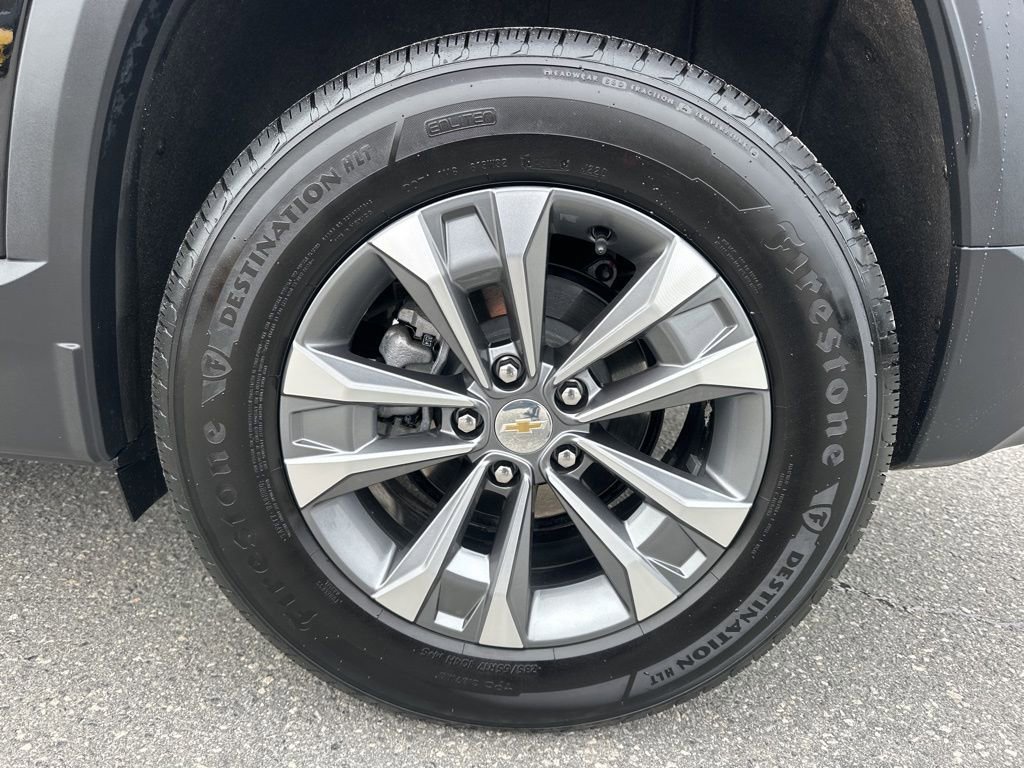 Used 2025 Chevrolet Equinox LT image 28