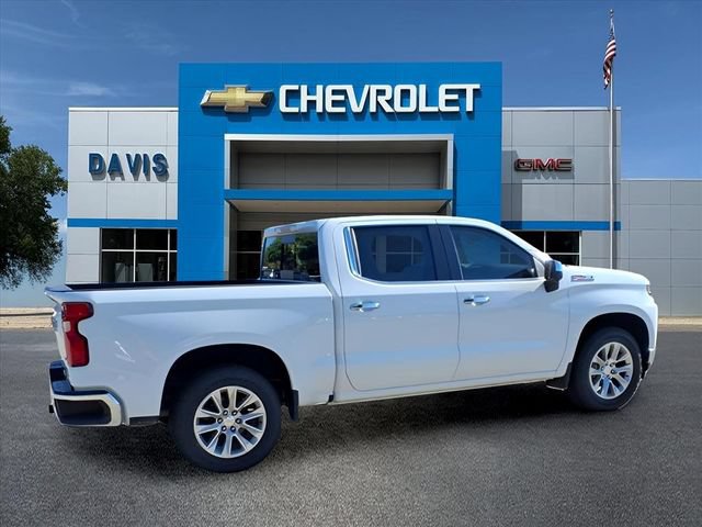 Used 2022 Chevrolet Silverado 1500 LTZ w/ LTZ Premium Package AWD/4WD image 3