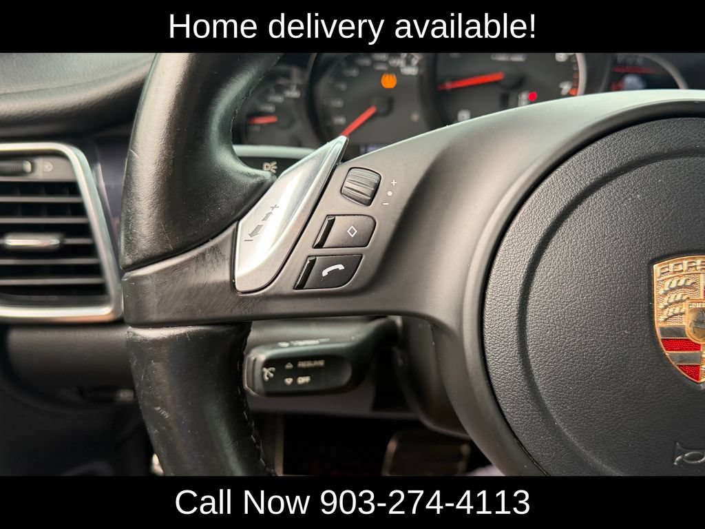 Used 2015 Porsche Panamera RWD image 18