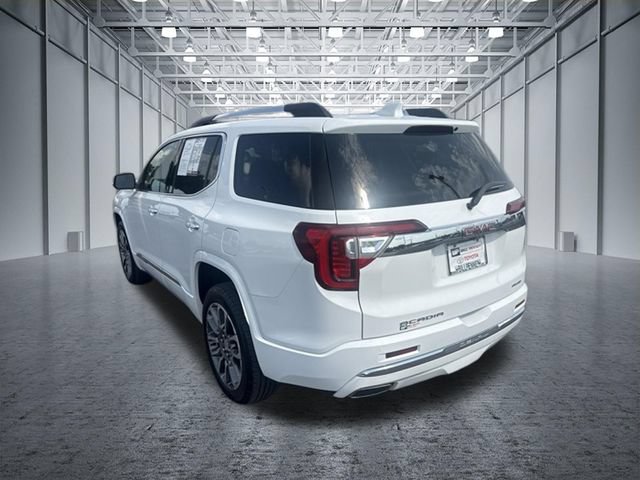 Used 2023 GMC Acadia Denali AWD/4WD image 3